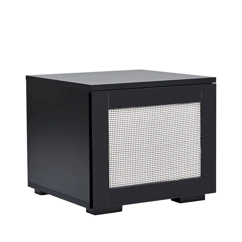 Meuble TV noir de 82 po avec lumières DEL 16 couleurs et portes push-open en rotin, convient aux téléviseurs jusqu'à 90 po