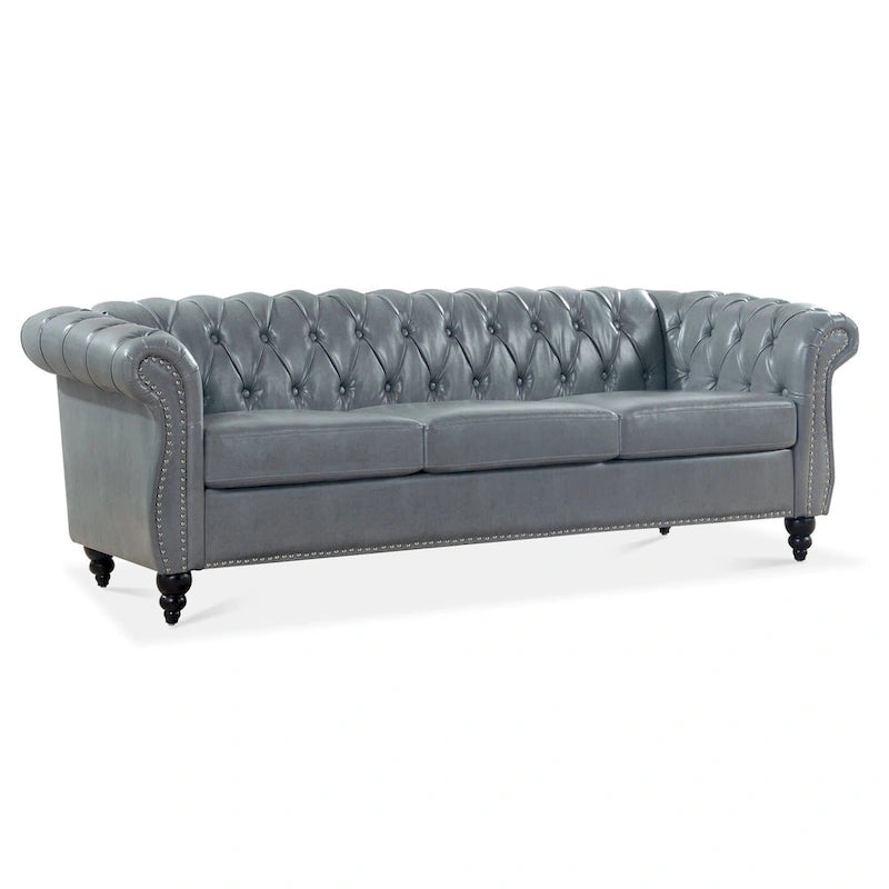 Canapé Chesterfield 3 places à accoudoirs roulés, avec ressorts ensachés et pieds en bouleau, en coloris blanc / PU blanc / velours Teddy gris
